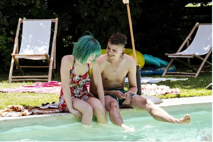 Film o dziewczynie chorej na raka na Netflix - prawdziwe historie i kłamstwa